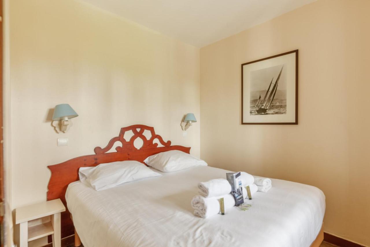 Nice 2-Br In A Residence With Pool - Deauville - Welkeys Kültér fotó